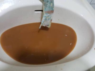 【恐怖真相】噁! 水管流出黑墨汁　屋主嚇壞